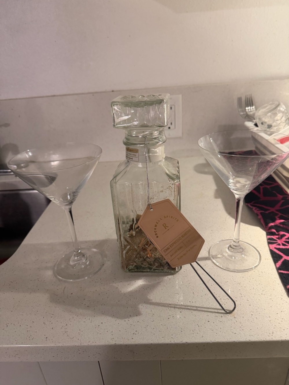 Rituals Glass Decanter with Stopper and two martini glasses